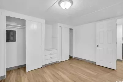 3087 S Homecrest St, West Valley, UT 84119 - Photo 8