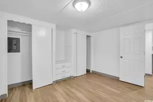 3087 S Homecrest St, West Valley, UT 84119 - Photo 8