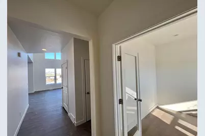 1145 E Blackfeet Dr #521, Eagle Mountain, UT 84005 - Photo 2