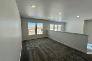 1145 E Blackfeet Dr, Eagle Mountain, UT 84005 - Photo 8