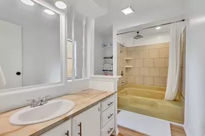 2875 N Hill Field Rd Rd W #29, Layton, UT 84041 - Photo 14