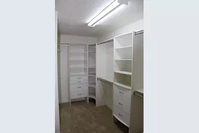 10612 N Canterbury Dr, Highland, UT 84003 - Photo 18