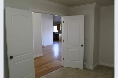 10612 N Canterbury Dr, Highland, UT 84003 - Photo 12