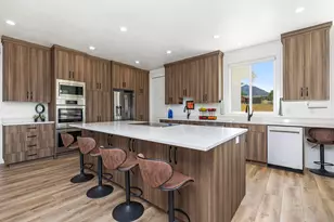 1191 N Elk Ridge Dr, Elk Ridge, UT 84651 - Photo 4