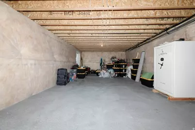 602 W 20 N, Hyrum, UT 84319 - Photo 2