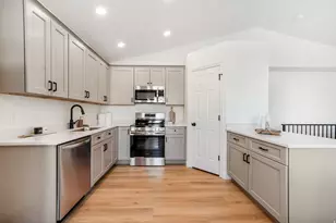 2426 N Nectar Way, Saratoga Springs, UT 84045 - Photo 10