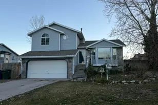 5703 W 4480 S, West Valley, UT 84128 - Photo 4