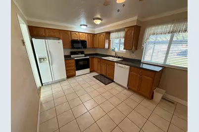 3684 W El Glen Ave Ave S, West Valley, UT 84120 - Photo 12