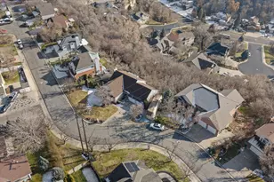 2222 E Rolling Oaks Ln N, Layton, UT 84040 - Photo 62