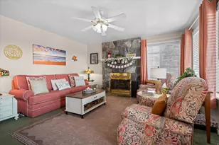 2222 E Rolling Oaks Ln N, Layton, UT 84040 - Photo 14