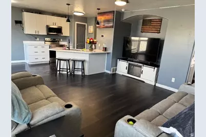 1187 Dragonfly Ln, Spanish Fork, UT 84660 - Photo 4