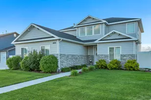 1058 W 1150 S, Springville, UT 84663 - Photo 2