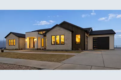 1293 W Caribou Ct, Pleasant View, UT 84414 - Photo 2