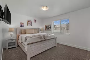 1211 E 500 S, Hyrum, UT 84319 - Photo 14