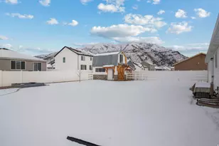 1211 E 500 S, Hyrum, UT 84319 - Photo 32