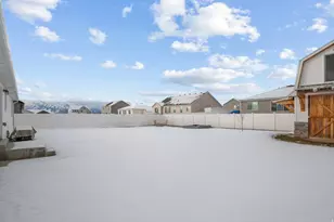 1211 E 500 S, Hyrum, UT 84319 - Photo 34