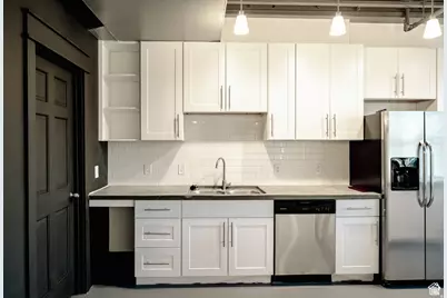 195 E 25th S #5, Ogden, UT 84401 - Photo 8