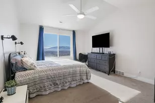 986 W Vista Dr, Lehi, UT 84048 - Photo 8