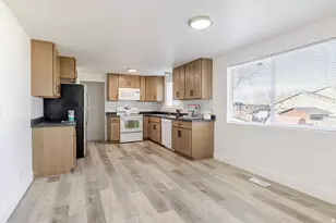 1033 W 500 S, Logan, UT 84321 - Photo 4