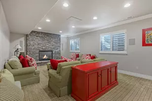 1074 E Black Forest Dr S, Sandy, UT 84094 - Photo 30