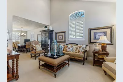 1074 E Black Forest Dr S, Sandy, UT 84094 - Photo 4