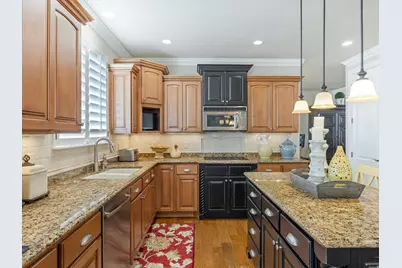 1074 E Black Forest Dr S, Sandy, UT 84094 - Photo 8