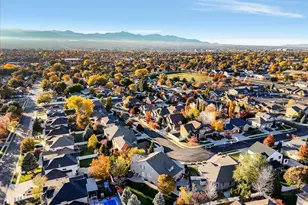 1074 E Black Forest Dr S, Sandy, UT 84094 - Photo 54