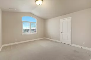 1074 E Black Forest Dr S, Sandy, UT 84094 - Photo 34