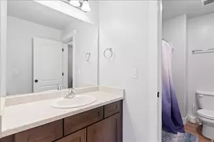 4832 N Frary Peak Way E, Eagle Mountain, UT 84005 - Photo 26