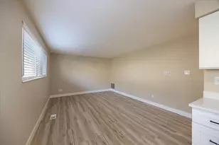 2220 E Murray Holladay Rd, Holladay, UT 84117 - Photo 10