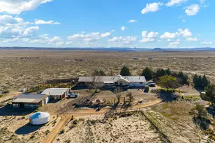 2416 N Waunita Ave, Kanab, UT 84741 - Photo 2