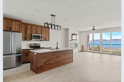 35 E 150 S #D201, Garden City, UT 84028 - Photo 6