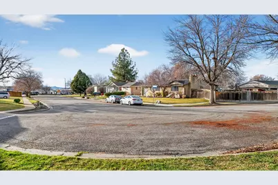 400 N 30 E, Kaysville, UT 84037 - Photo 16