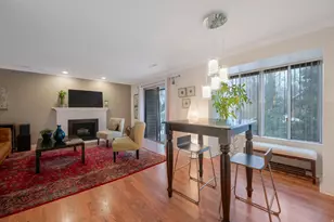 875 E Arrowhead Ln, Murray, UT 84107 - Photo 6