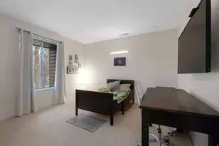 875 E Arrowhead Ln, Murray, UT 84107 - Photo 12