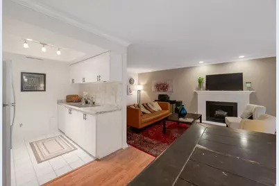 875 E Arrowhead Ln #42, Murray, UT 84107 - Photo 8