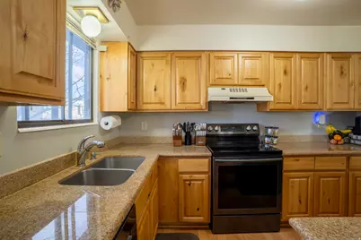 430 W 100 N, Clearfield, UT 84015 - Photo 8