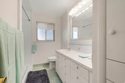 1886 S Jeri Dr, Bountiful, UT 84010 - Photo 12