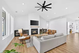 3069 E Lakeside Dr, Eagle Mountain, UT 84005 - Photo 6