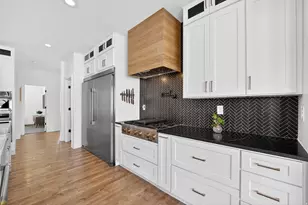 3069 E Lakeside Dr, Eagle Mountain, UT 84005 - Photo 10