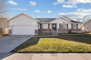 1434 E 410 S, Spanish Fork, UT 84660 - Photo 2