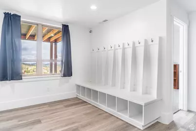 824 S Lakeview Dr, Garden City, UT 84028 - Photo 8