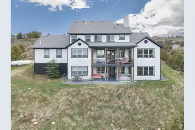 824 S Lakeview Dr, Garden City, UT 84028 - Photo 2