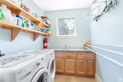 824 S Lakeview Dr, Garden City, UT 84028 - Photo 10