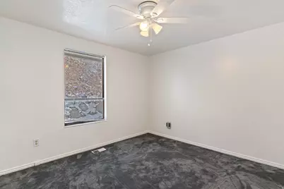 2466 S Woodland Dr, Uintah, UT 84403 - Photo 16