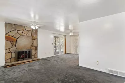 2466 S Woodland Dr, Uintah, UT 84403 - Photo 6