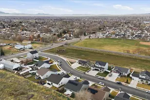 4732 S W Pk Dr, Roy, UT 84067 - Photo 52