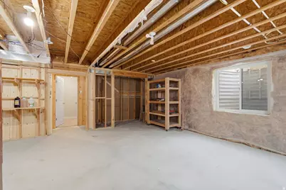 4732 S West Park Dr, Roy, UT 84067 - Photo 34