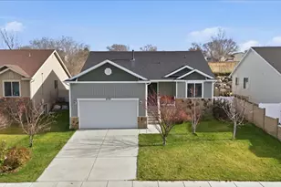 4732 S W Pk Dr, Roy, UT 84067 - Photo 42
