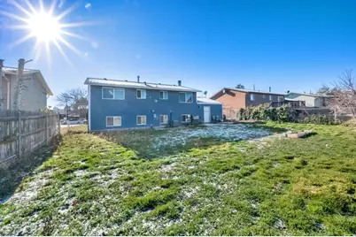 5240 W Cherrywood Ln, West Valley, UT 84120 - Photo 18